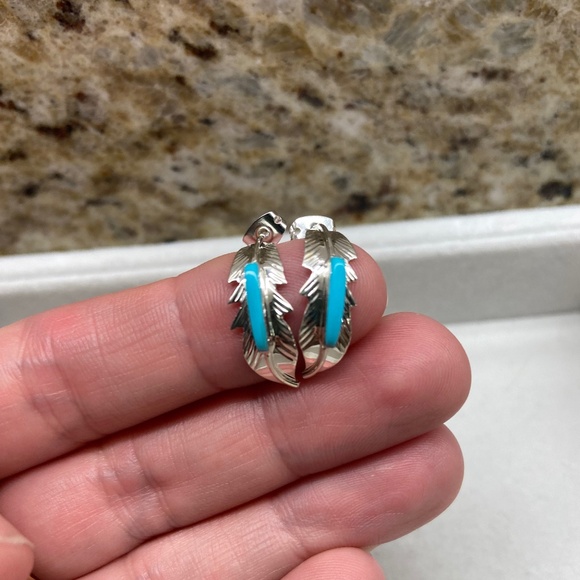 Native American turquoise inlay earrings - Picture 1 of 3